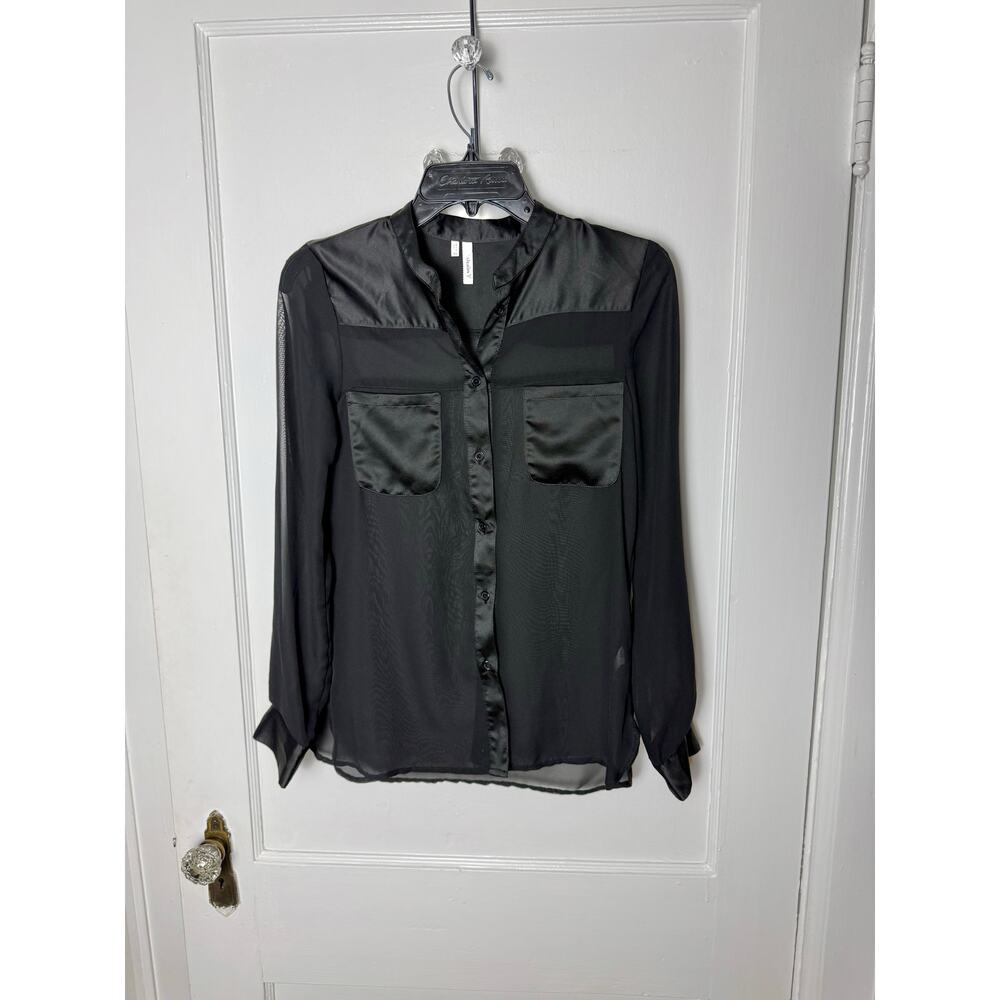 Studio Y Women's Black Long Sleeve Relaxed Business Office Siren Blouse Size XS